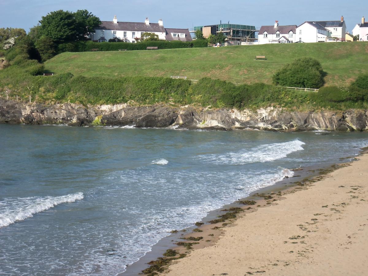 The Morlan Guesthouse Aberporth Exterior photo